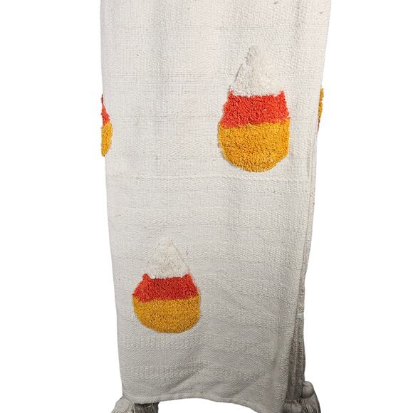 Rachel Zoe Candy Corn Halloween Tufted Throw Blanket Tassels 50 x 70 - Picture 2 of 4